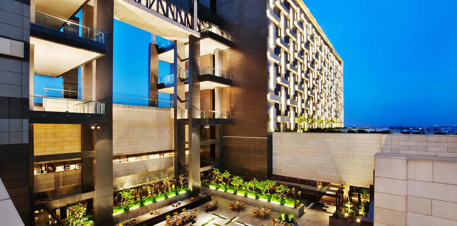 5 star hotel in delhi